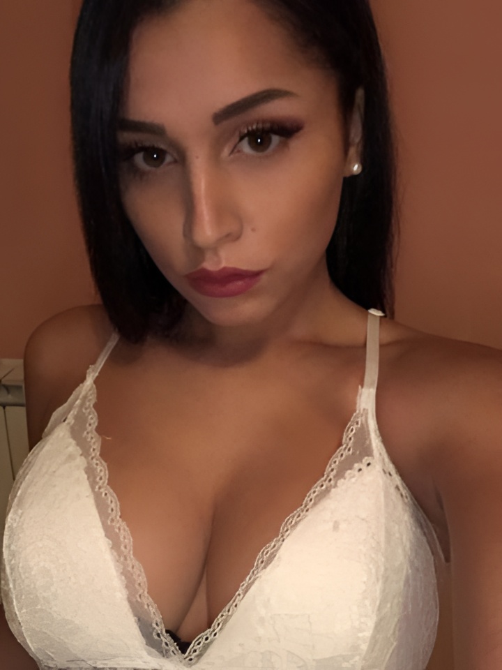 Лидия привлекальеная девушка из Острогожск цена от 2000 руб