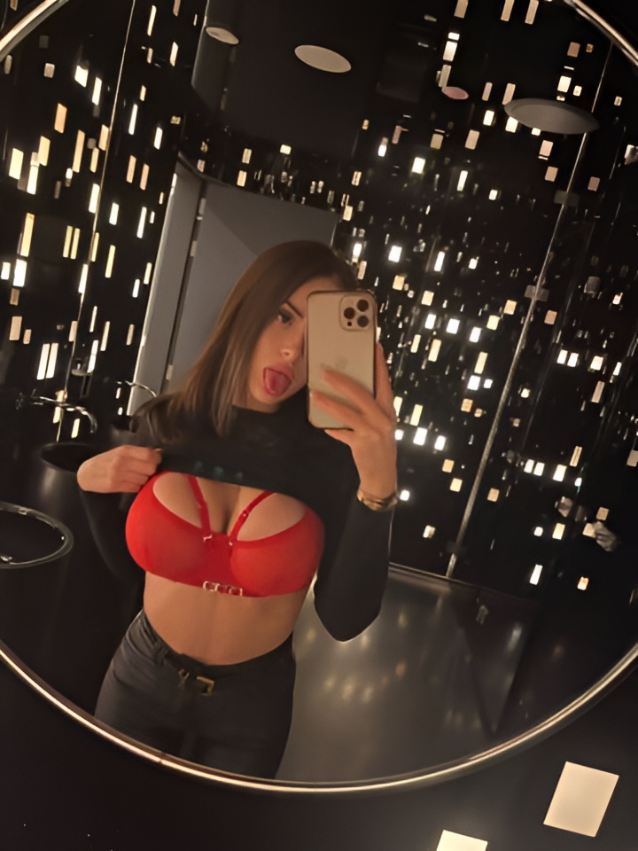 Снежана привлекальеная девушка из Острогожск цена от 5000 руб