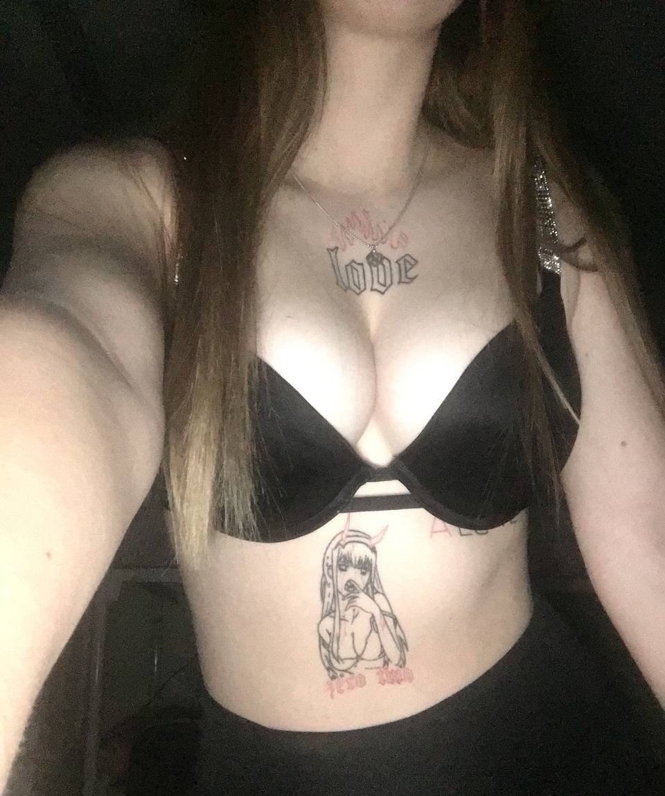 Рита привлекальеная девушка из Острогожск цена от 3000 руб