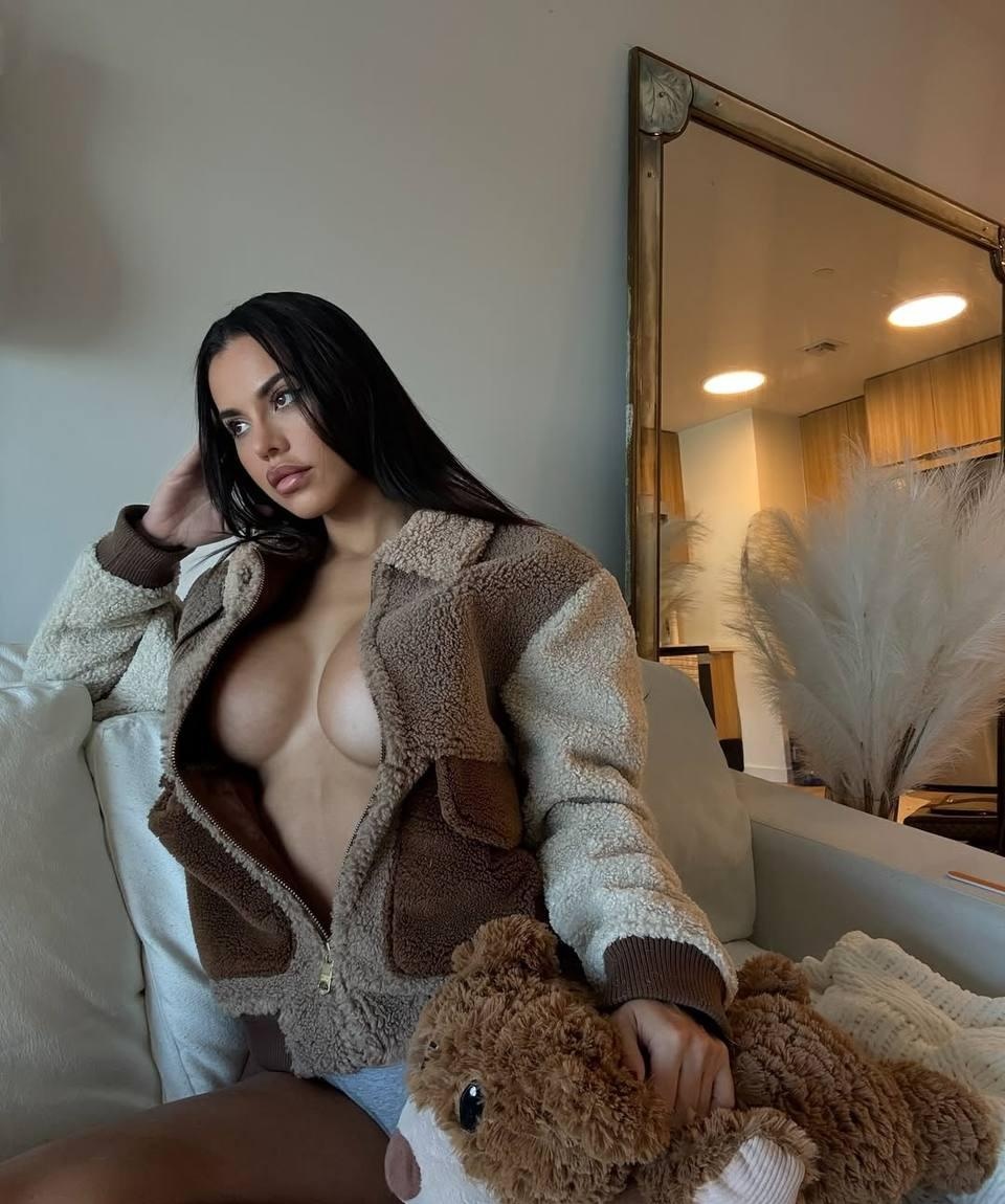 Люда привлекальеная девушка из Острогожск цена от 8000 руб