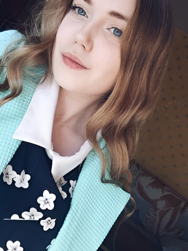 Юна привлекательная девушка из Острогожск цена от 1500 руб