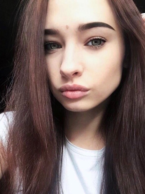 Ариадна привлекательная девушка из Острогожск цена от 3500 руб